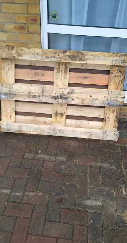 Photo of free Wooden Pallet (Fareham PO14) #1