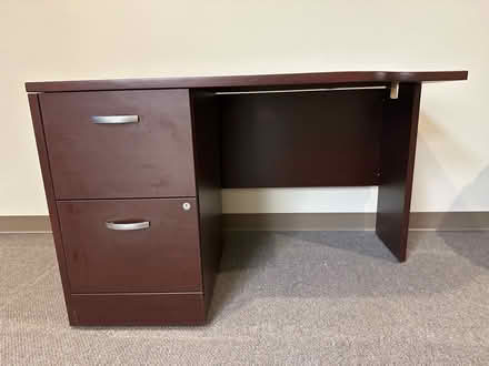 Photo of free Office desk (Route 146 Clifton Park) #1