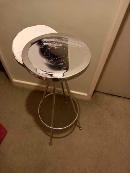 Photo of free Metal bar stool with removeable cushion (Harwell OX11) #2