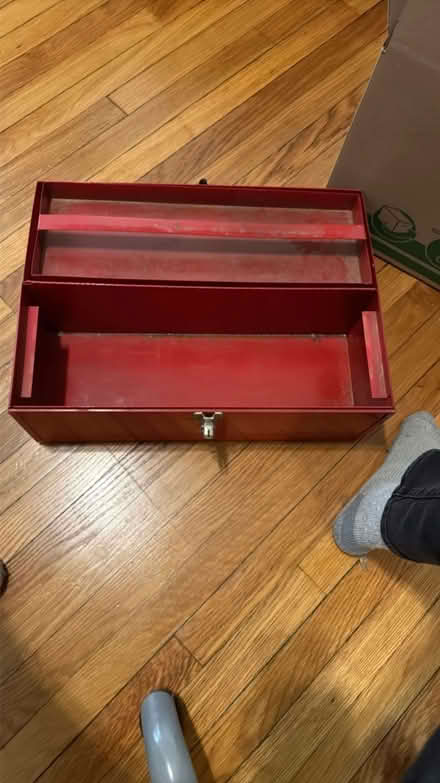 Photo of free toolbox (Chevy Chase DC) #2