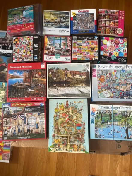 Photo of free Jigsaw puzzles (Farmington Hills) #1