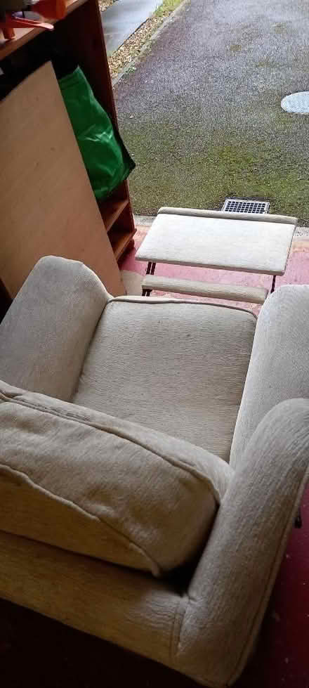 Photo of free Reclining chair cream (Market Deeping) #2