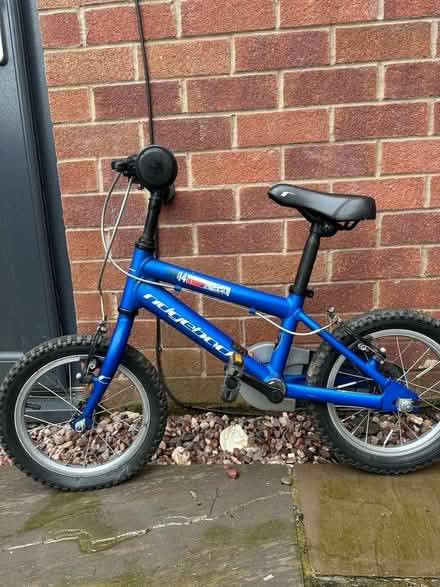 Photo of free Kids bicycle (Hillcliffe WA4) #2