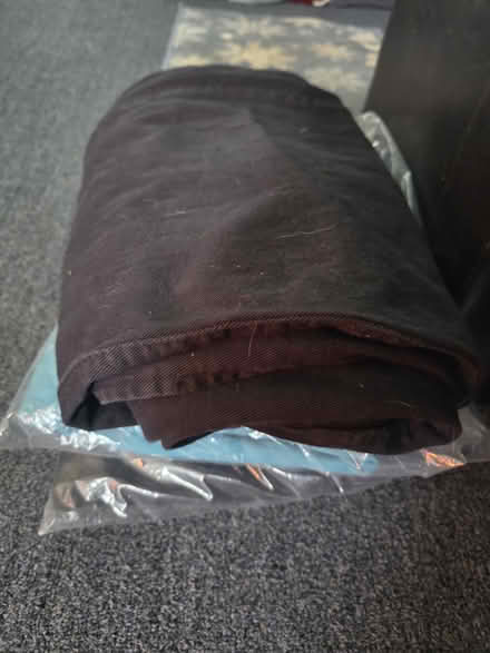 Photo of free Womens 34w and 40w plus jeans (North Graham) #1