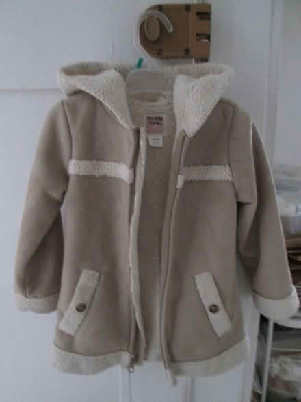 Photo of free child sz. 4 hooded coat (Old Ottawa South) #1