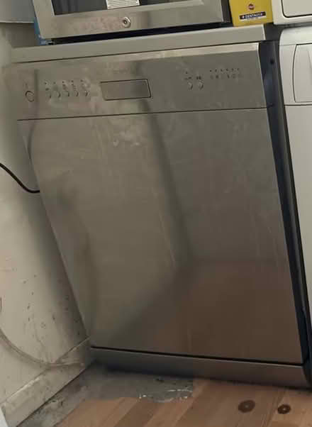 Photo of free SMEG Dishwasher - Silver (Chelmsley Wood, B37 7) #1