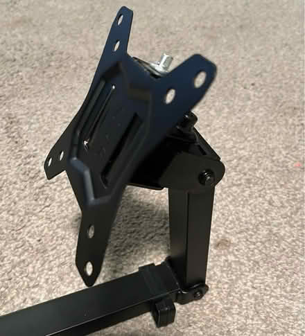 Photo of free Dual Monitor Bracket (CH42) #4