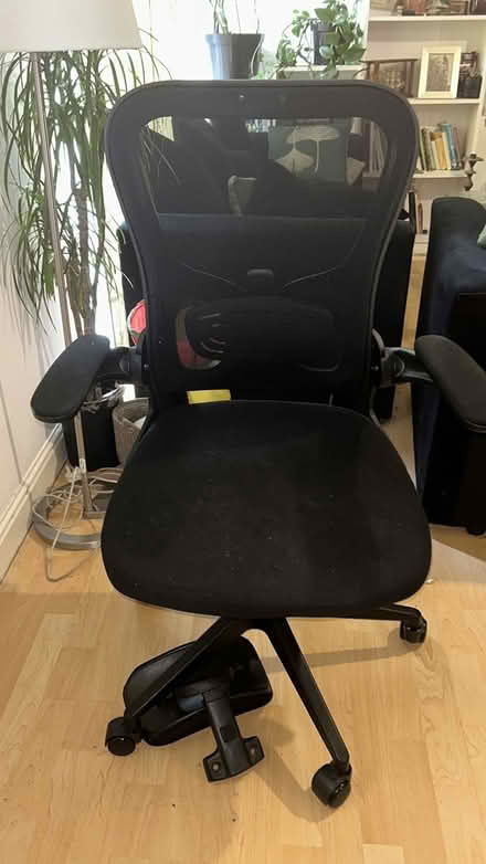 Photo of free Game or desk chair (SE8) #2