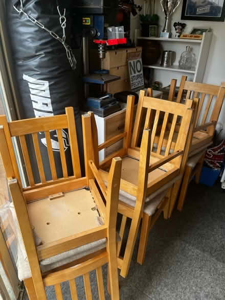 Photo of free 6 dining chairs (Caversfield OX27) #4