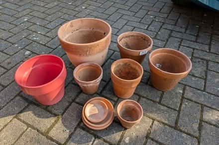 Photo of free Assorted garden pots, (Martin's Heron RG12) #2