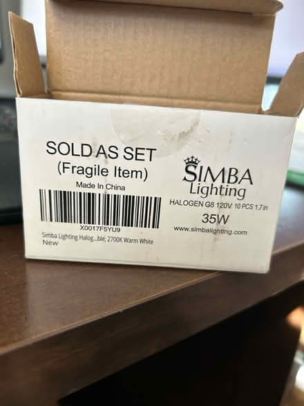 Photo of free Small halogen bulbs (G8) (Arlington - Cherrydale) #2