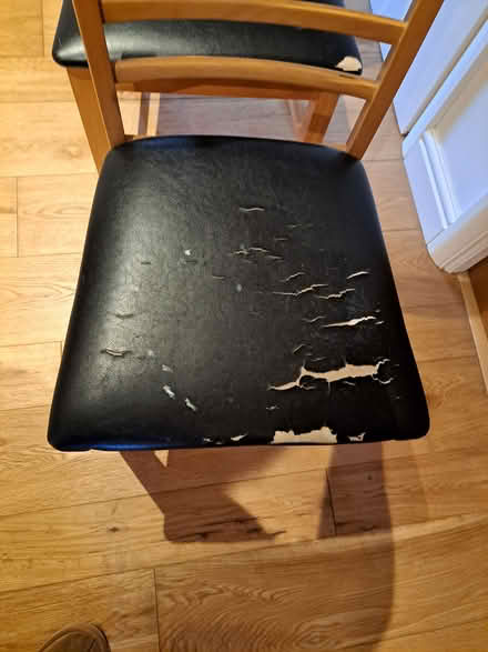 Photo of free 2 dining room chairs (Coulsdon CR5) #4