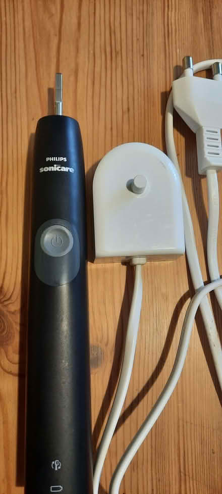 Photo of free Electric Toothbrush (Hoole CH2) #1