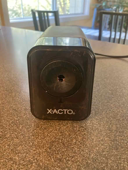 Photo of free Electric pencil sharpener (Highland Ave, RWC) #1