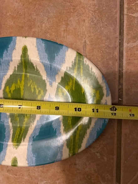 Photo of free 12” x 8” oval platter melamine (L5L 5P5) #2