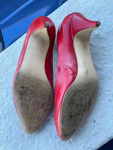 Photo of free Red pumps 9M (Oakland) #3