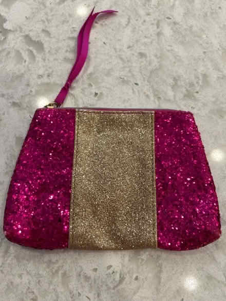 Photo of free Pink & gold makeup case (North Oakville) #1