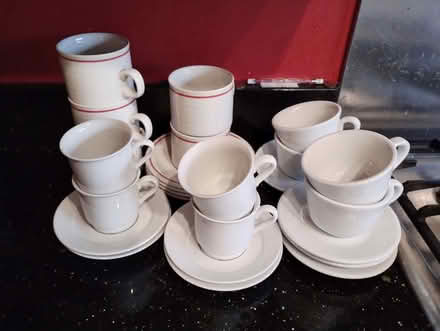 Photo of free Cups and saucers (Crowthorne RG45) #1