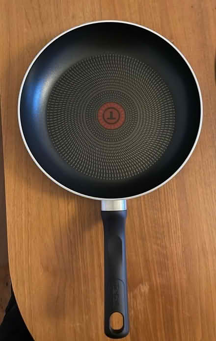 Photo of free Two Tefal non-stick frying pans (West Hill BN1) #1