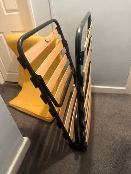 Photo of free Single fold up bed (DE24 derby) #2