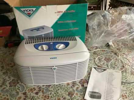 Photo of free Vicks air purifier V9071E (Shobdon HR6) #1