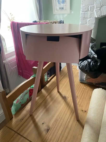 Photo of free Pink side table (SK1) #1