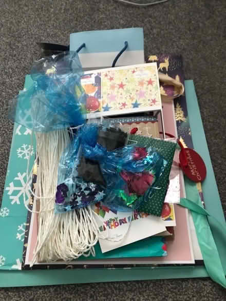 Photo of free Various gift bags and table decorations (Whiteway) #1