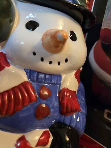 Photo of free Santa cookie or dog treat jar (Leavells Crossing in Spotsy) #2