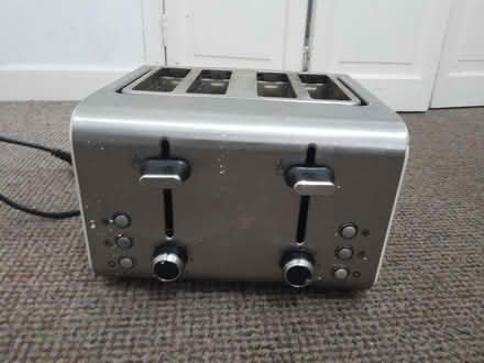 Photo of free Toaster in working condition (OL8) #2