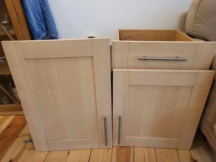 Photo of free Kitchen doors and drawer (Temple Street OX4) #1