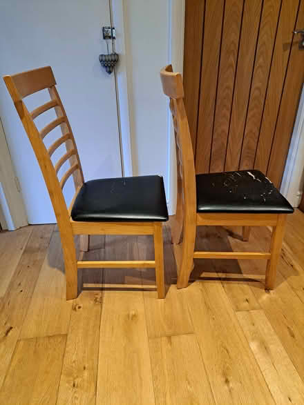 Photo of free 2 dining room chairs (Coulsdon CR5) #2