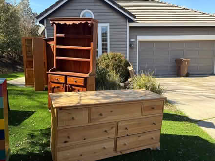 Photo of free Furniture for pick up (Clayton-oakhurst) #2