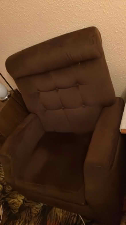 Photo of free Manual recliner (Wivenhoe CO7) #1