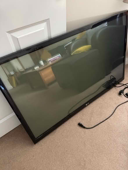 Photo of free TV (Bushey) #1