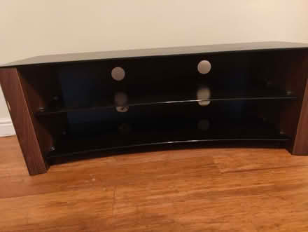 Photo of free TV Stand (South Ockendon RM15) #3