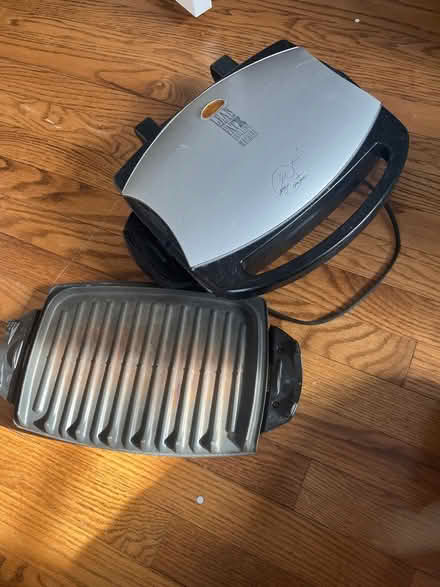 Photo of free George Forman grill (Royal Oak, MI) #1