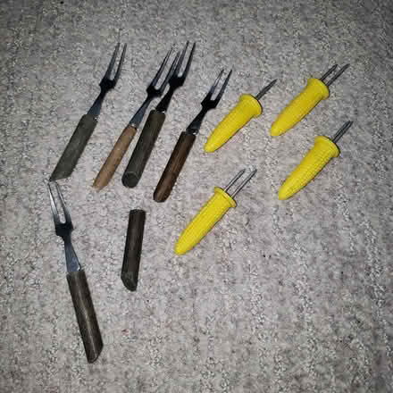 Photo of free Sweetcorn holders & small forks (St.Louis Park) #1