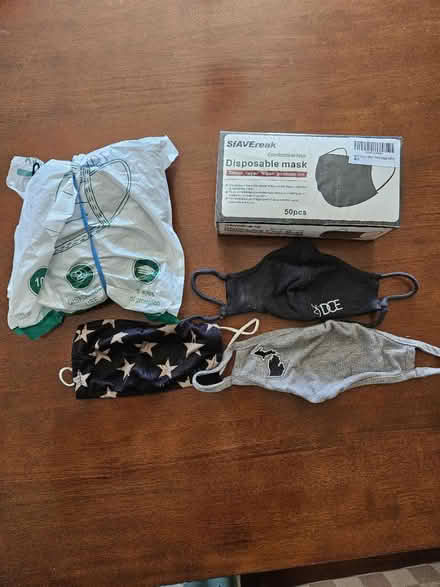 Photo of free Masks (East Wilmette) #1