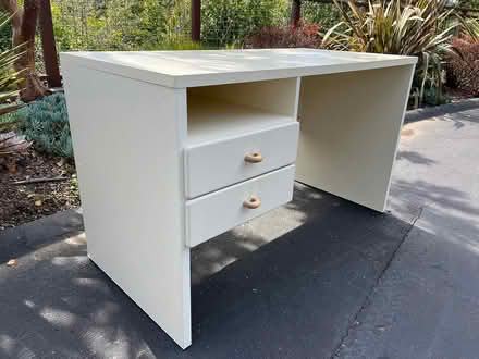 Photo of free Cute little desk (Central San Rafael) #2