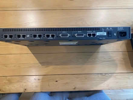 Photo of free Cisco 2500 Series 8x Ethernet 2 x serial (Turf Hill GU18) #1