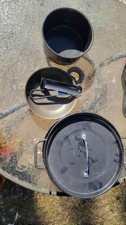 Photo of free Camping pots and pans (Aberdeen by train station) #1