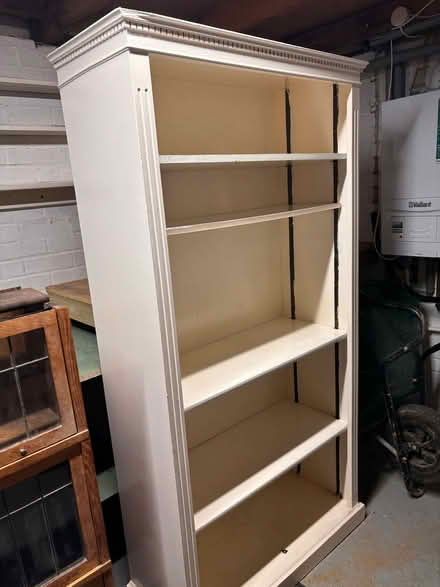 Photo of free Bookcase/shelving unit (SE19) #1