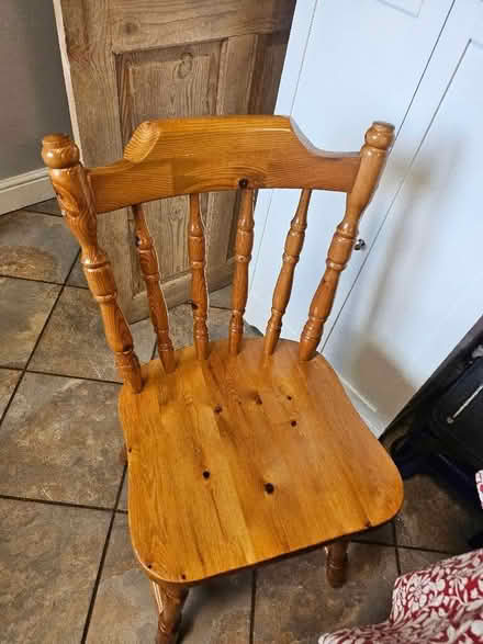 Photo of free 4 dining chairs (Skipton BD23) #2