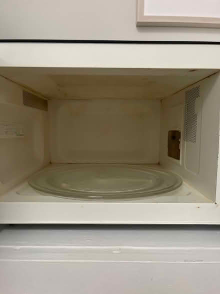 Photo of free Working Microwave (McLean Gardens) #2