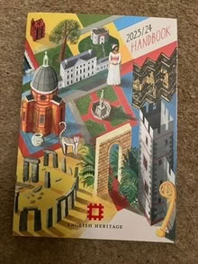 Photo of free English Heritage Handbook 2023/4 (BR6) #1