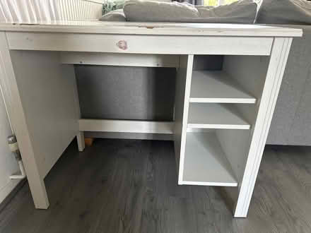 Photo of free White wooden desk (Potters Bar EN6) #4