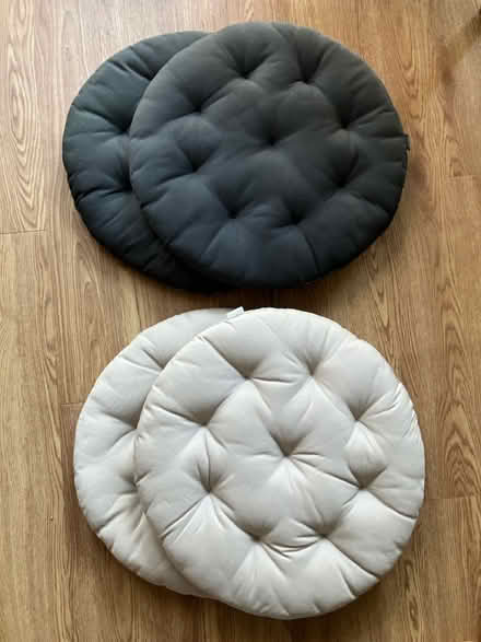 Photo of free H&M Seat pad cushions (Arsenal / Highbury N5) #1