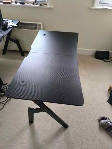 Photo of free Computer desk (Kingston KT1) #1