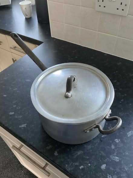 Photo of free Aluminium pan (Newby. YO12) #1