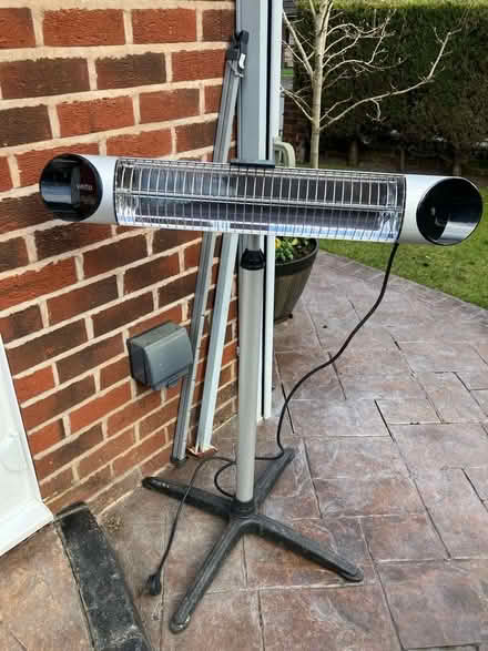 Photo of free Veito Infrared Patio Heater (Whitefield M45) #1